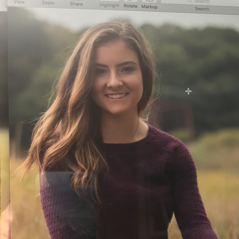 Meet your Posher, Sabrina